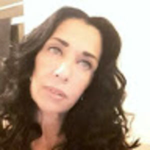 Meet your Posher, Regina